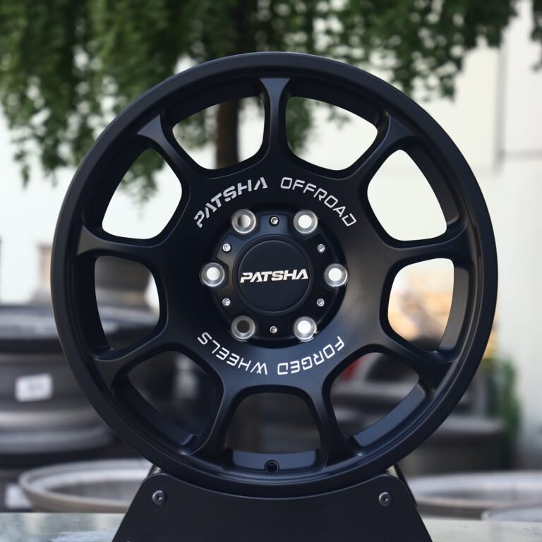 Toyota 4Runner wheels – Patsha Gloss Black Full-Face, front view