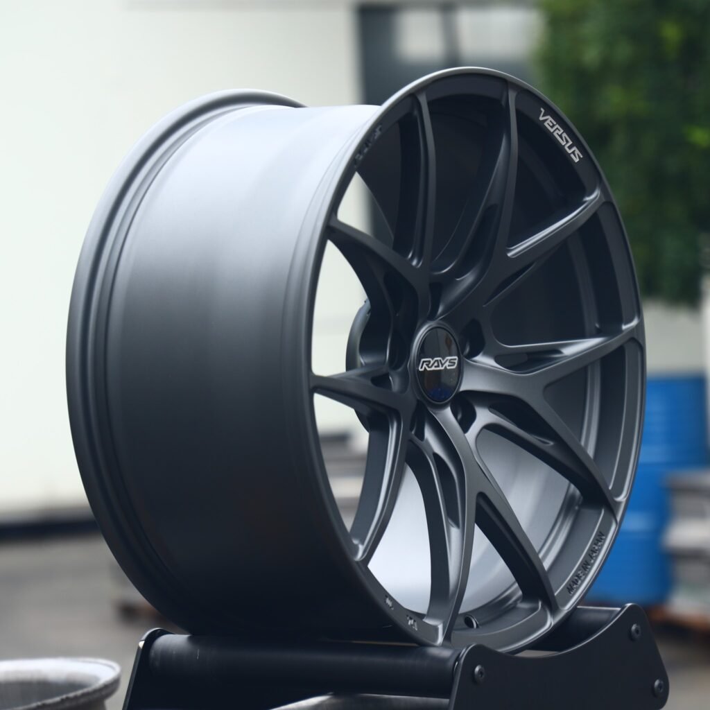 5x130 wheels – Patsha Gloss Black / Gunmetal 5 Y-Spoke (Rays-Style), side view
