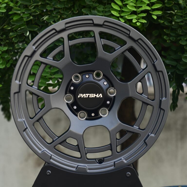 Toyota 4Runner wheels – Patsha Gray Double Ring Lip, front view