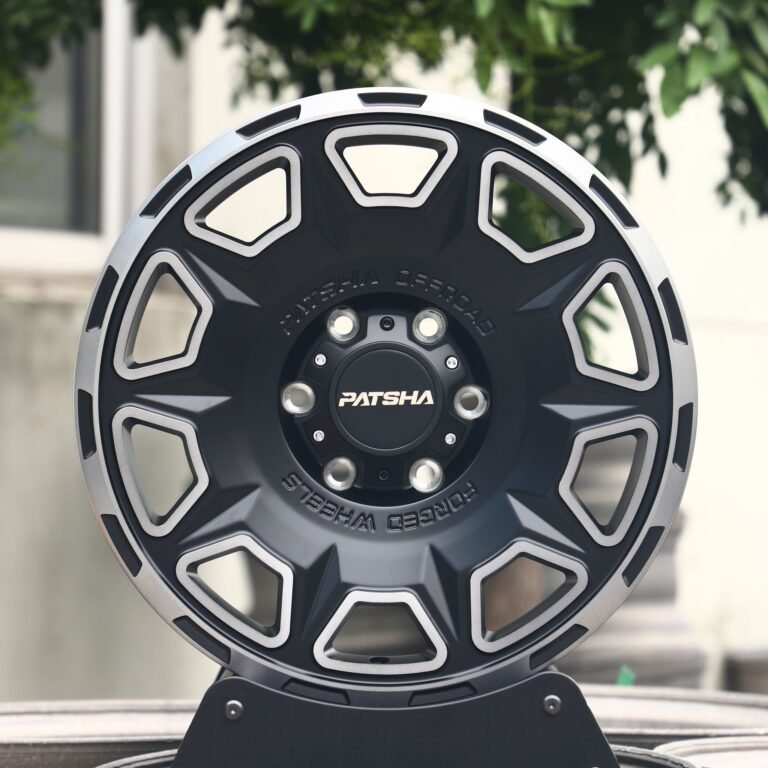 Toyota 4Runner wheels – Patsha Gray Machined Face, front view