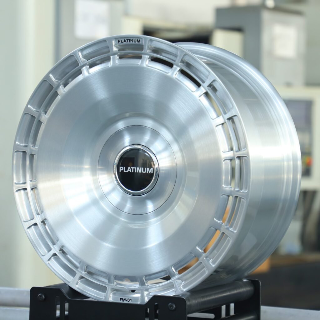 Platinum Bright Silver Full-Face Forged Wheels - Audi A6 / BMW 5 Series Fitment (5-Lug) view 3