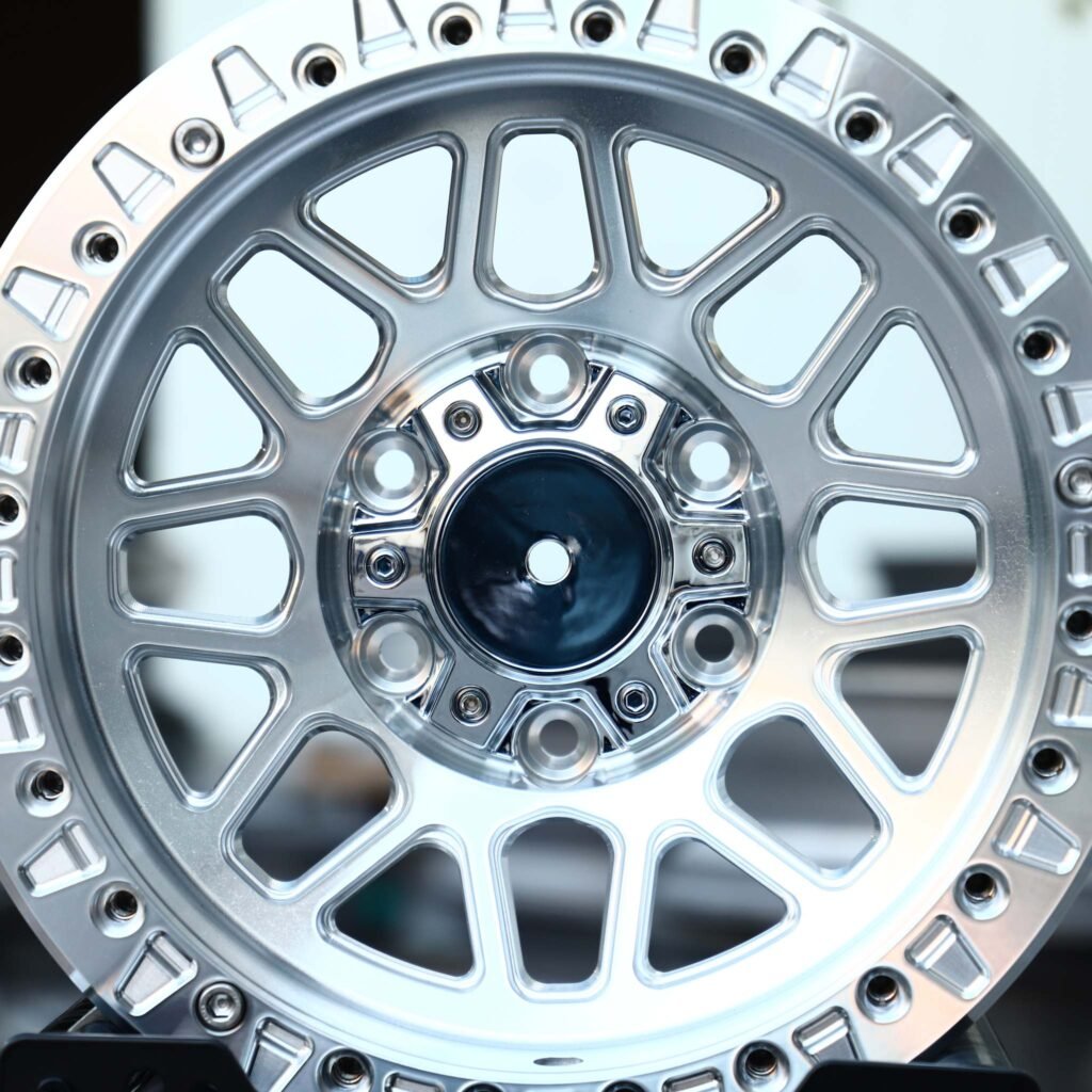 Toyota 4Runner wheels – Polished Multi-Spoke, lip and barrel detail