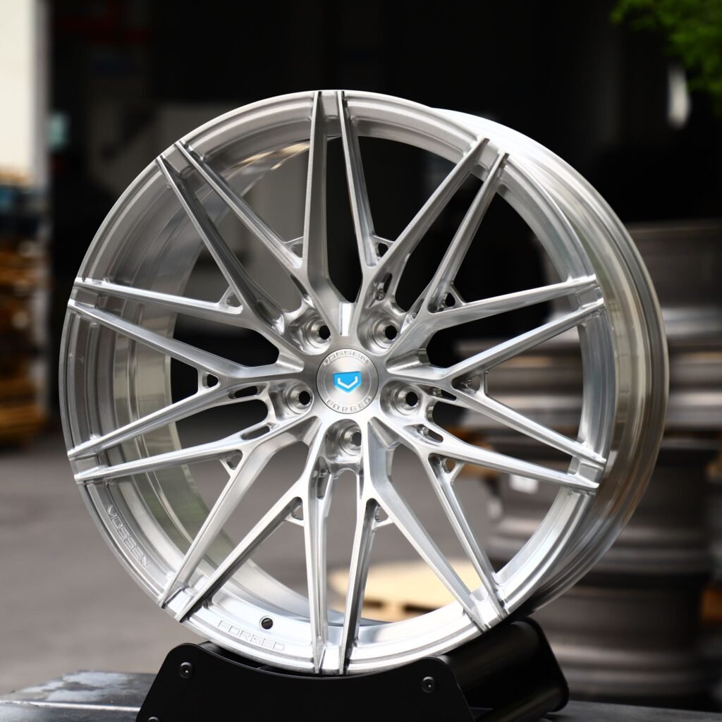 5x112 wheels – Polished Silver Split 10-Spoke Deep Lip 2-Piece, side view