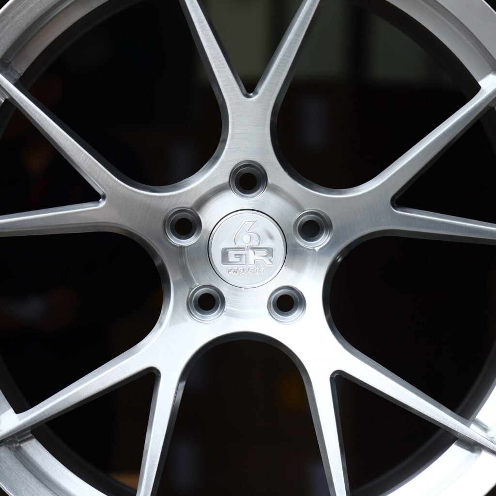 BMW M4 F82 wheels – Brushed Silver 5 Y-Spoke, lip and barrel detail