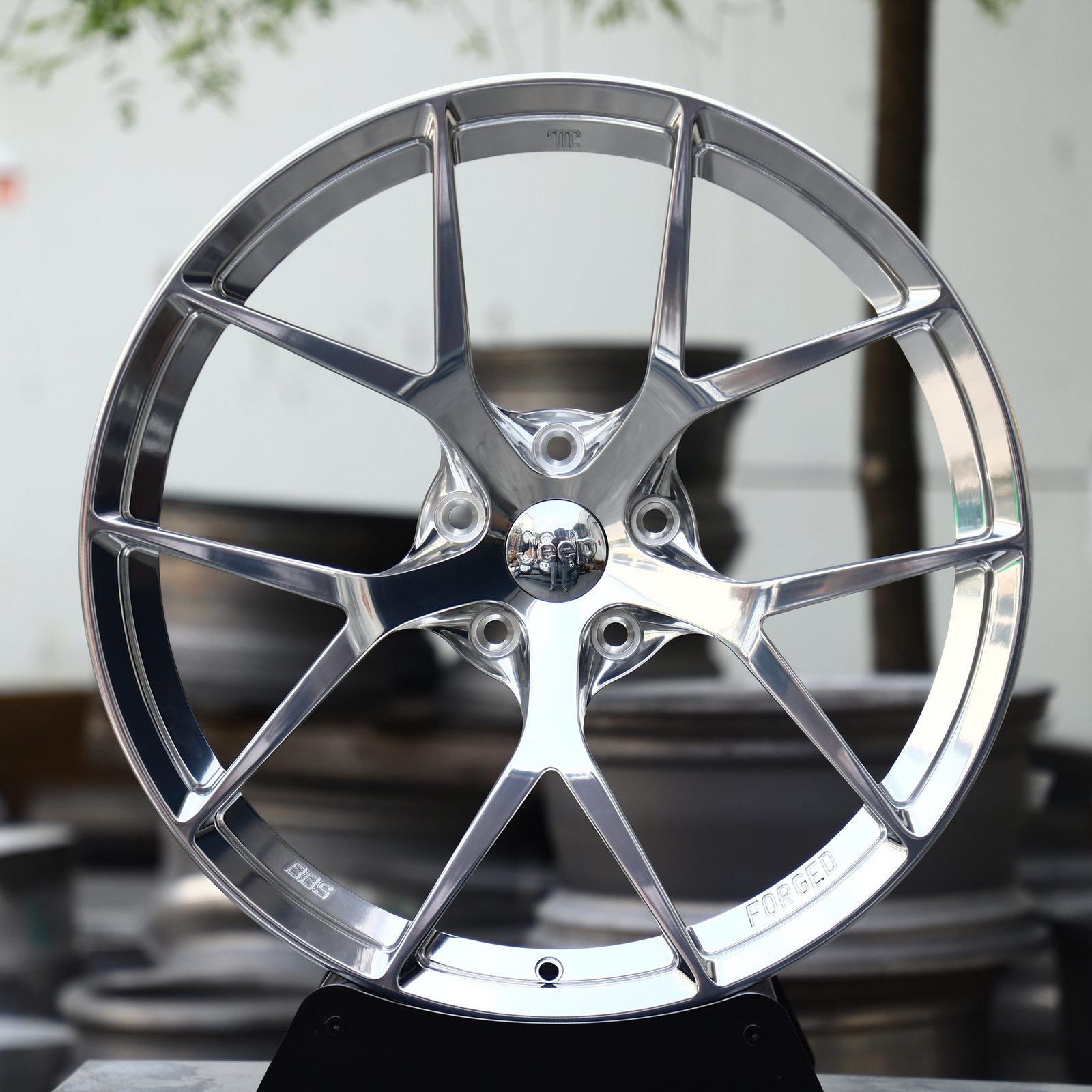Porsche 911 wheels – Chrome 10 Split-Spoke, front view
