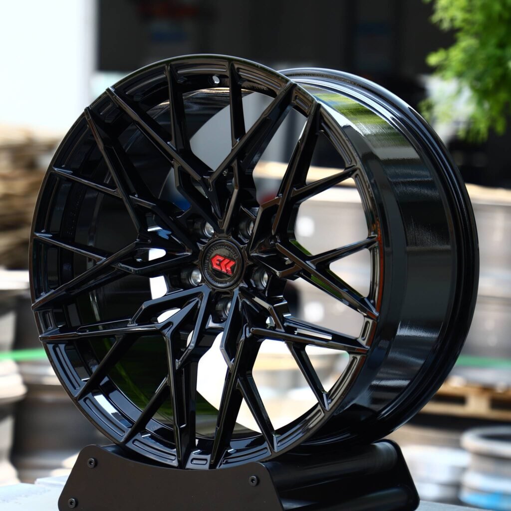 BMW M3 wheels – Gloss Black Mesh, angled view