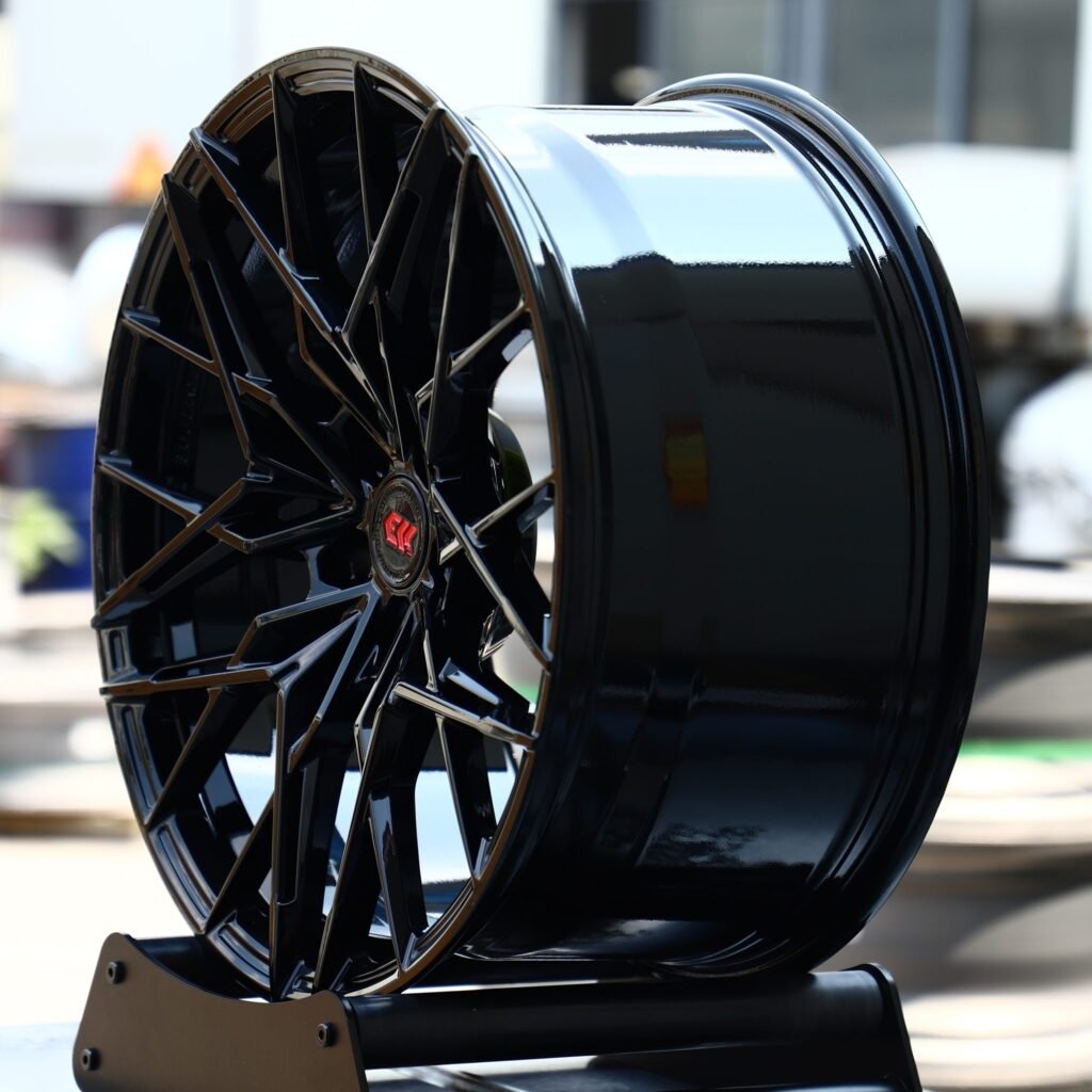 5x130 wheels – Gloss Black Mesh, side view