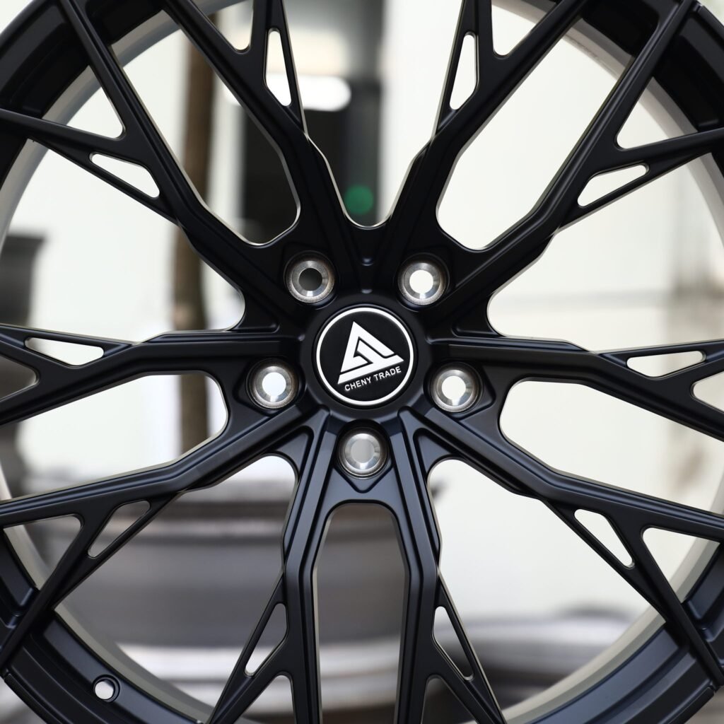 BMW M4 F82 wheels – Gloss Black Mesh Multi-Spoke, lip and barrel detail