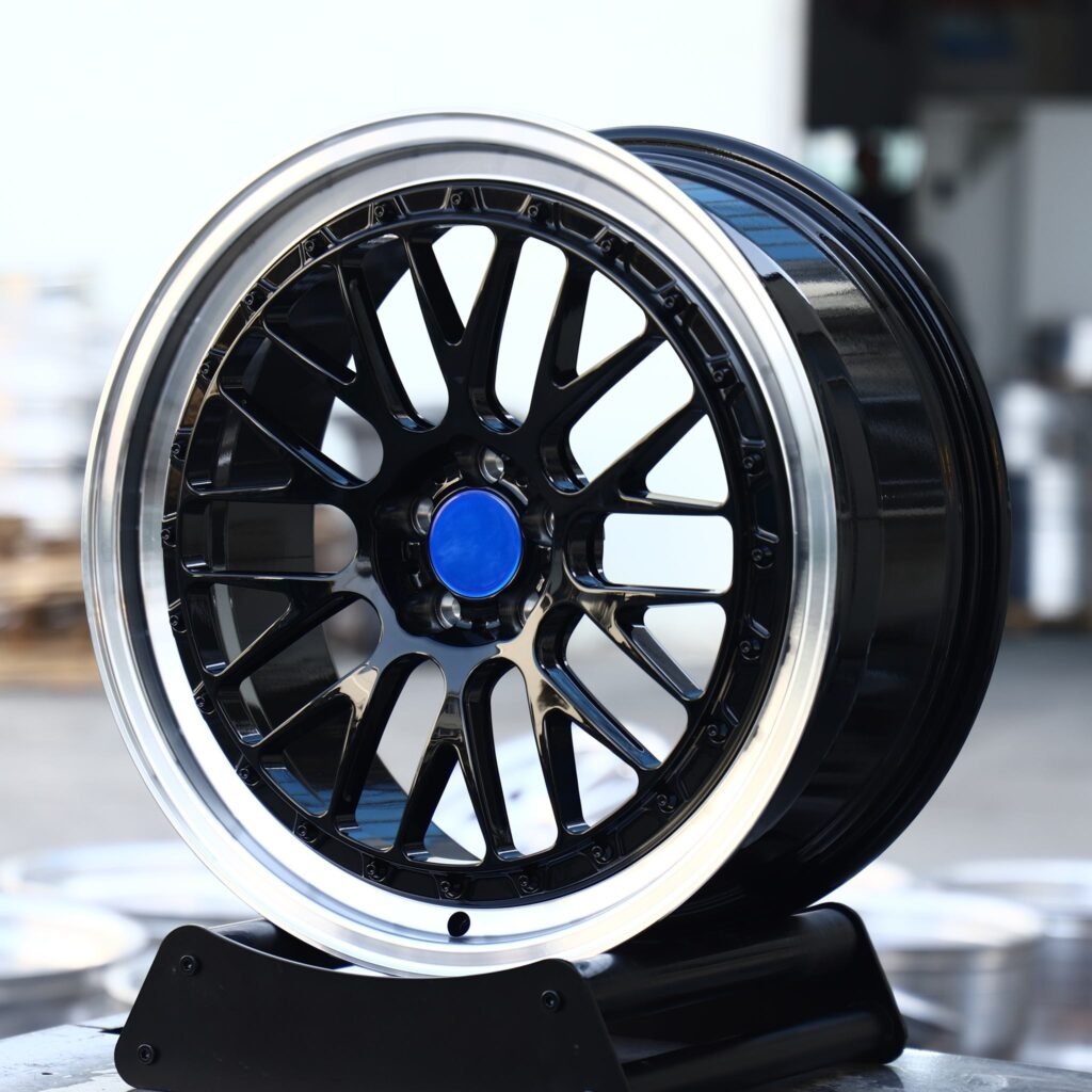 BMW M3 wheels – Gloss Black Mesh Polished Lip, angled view