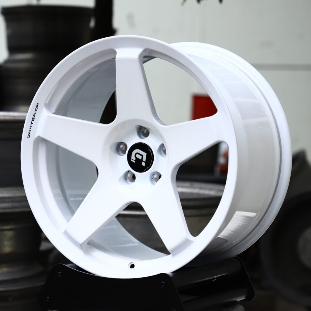BMW M3 wheels – Gloss White 5-Spoke, angled view