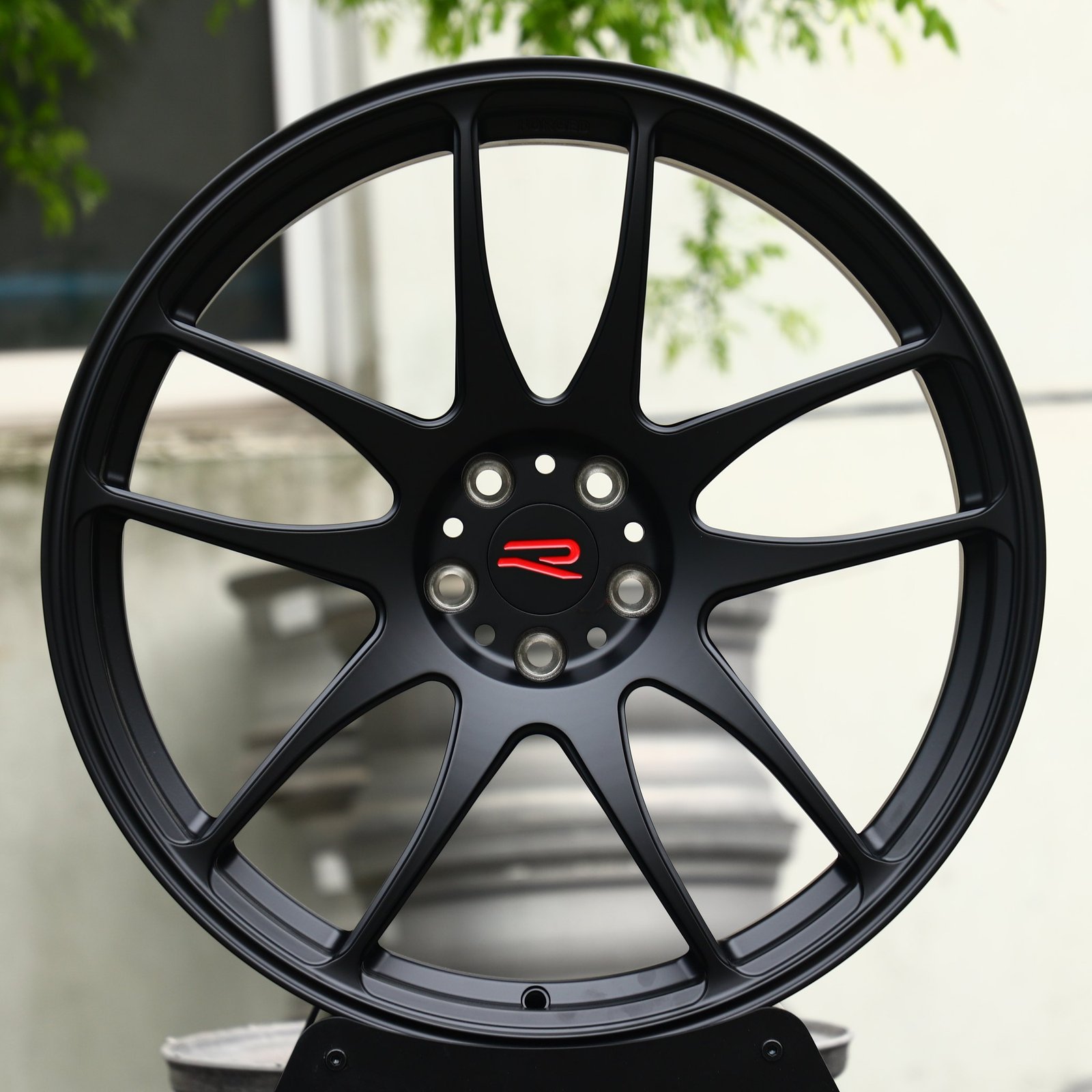 Porsche 911 wheels – Matte Black 10-Spoke, front view