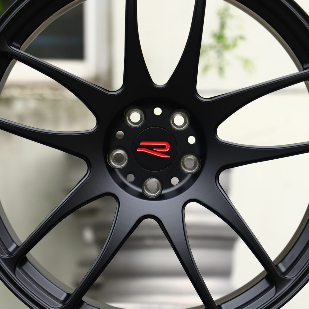 BMW M4 F82 wheels – Matte Black 10-Spoke, lip and barrel detail