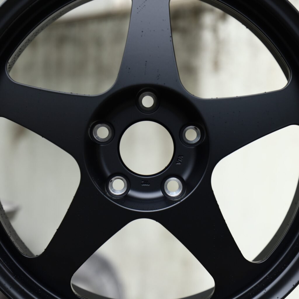 BMW M4 F82 wheels – Matte Black 5-Spoke, lip and barrel detail