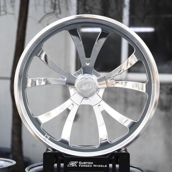 Porsche 911 wheels – Mirror Polished Split 5-Spoke, front view