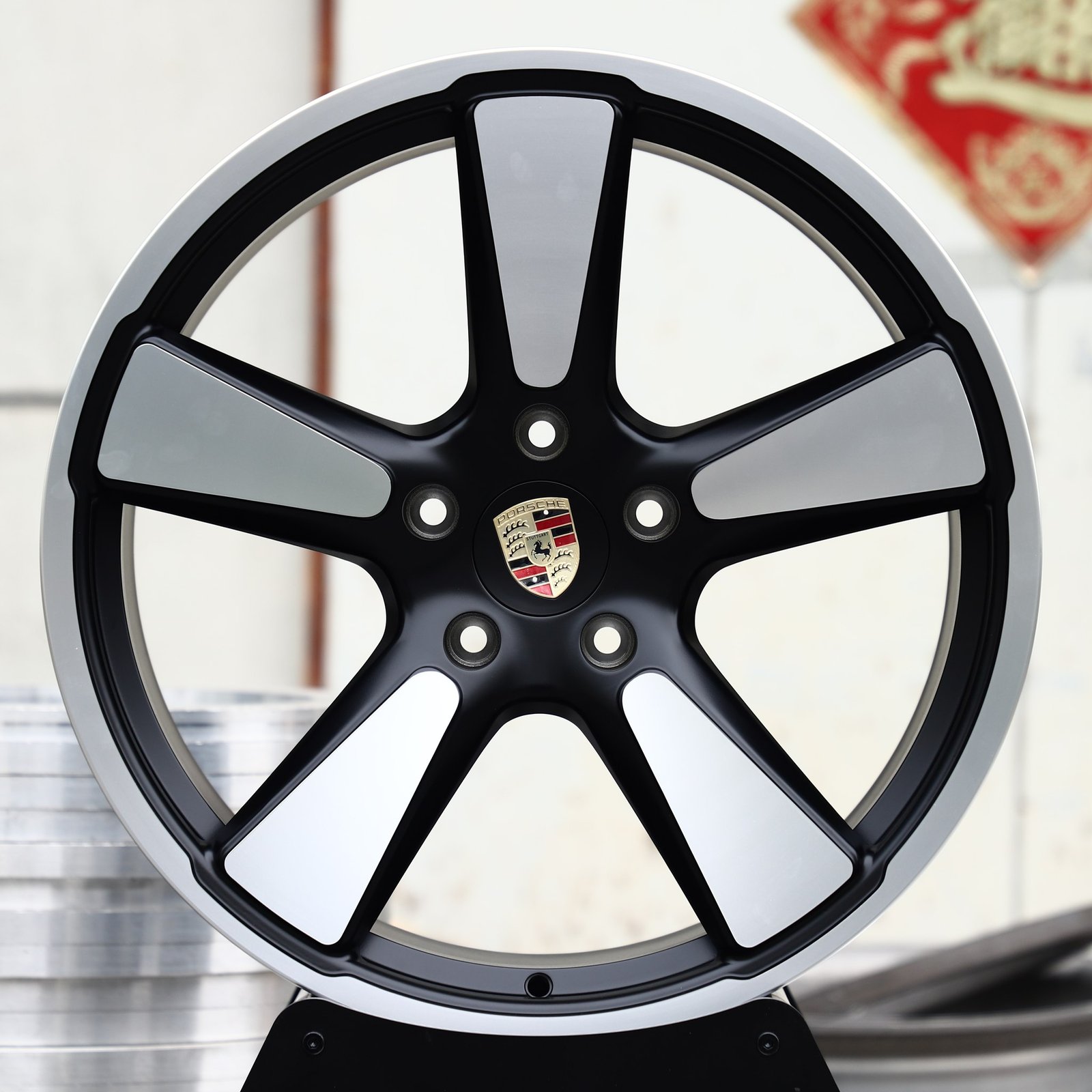Porsche 911 wheels – Gloss Black / Machined 5 Split-Spoke (Porsche OEM-Style), front view