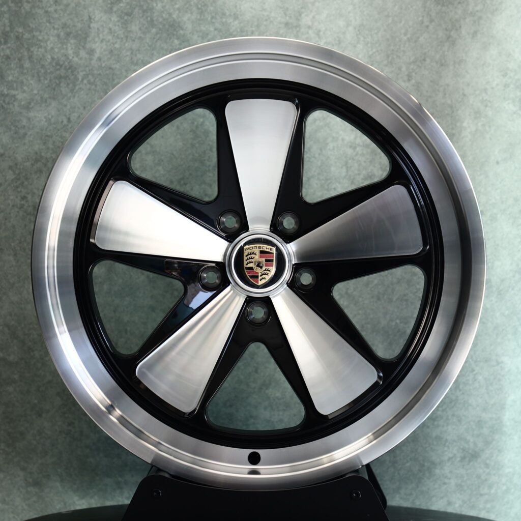 Porsche 911 wheels – Gloss Black Machined 5-Spoke Polished Lip (Porsche OEM-Style), front view