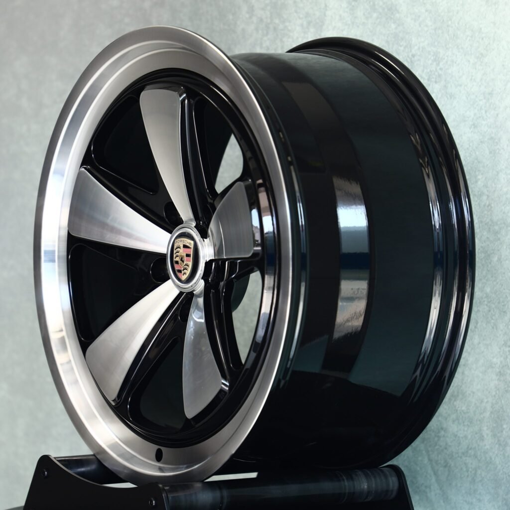 Porsche 911 wheels – Gloss Black Machined 5-Spoke Polished Lip (Porsche OEM-Style), lip and barrel detail
