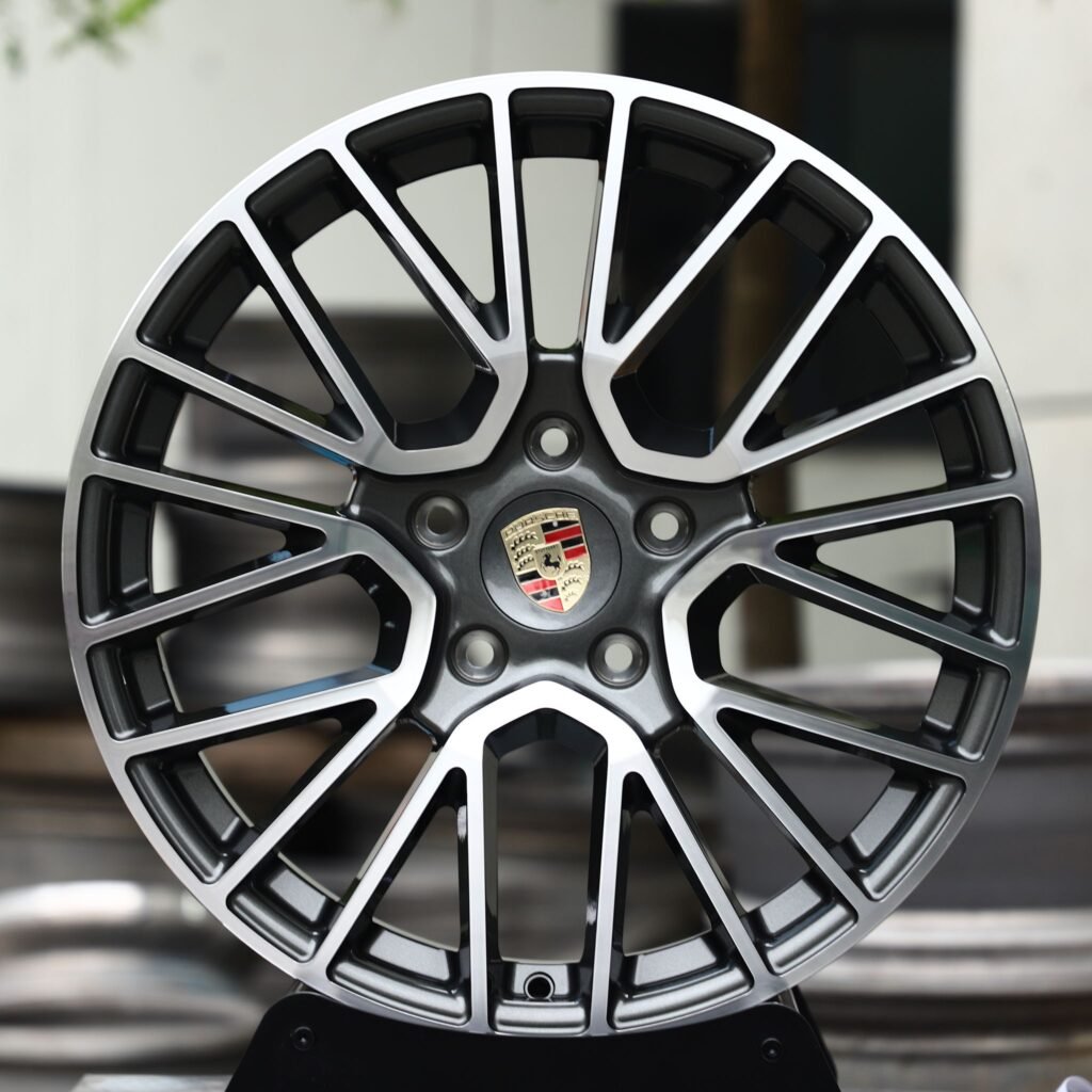 Porsche 911 wheels – Gloss Black Machined Mesh (Porsche OEM-Style), front view