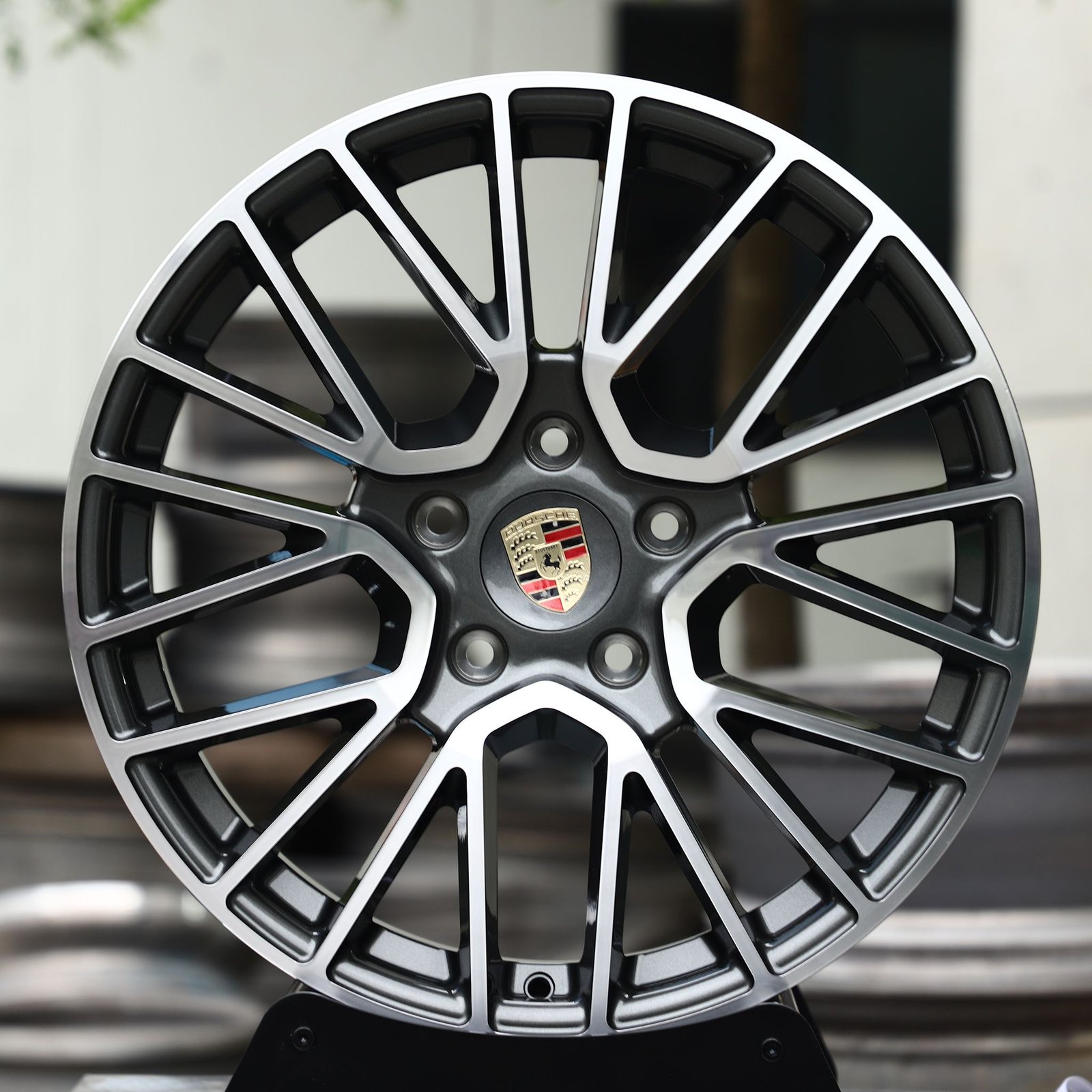 Porsche 911 wheels – Gloss Black Machined Mesh (Porsche OEM-Style), front view