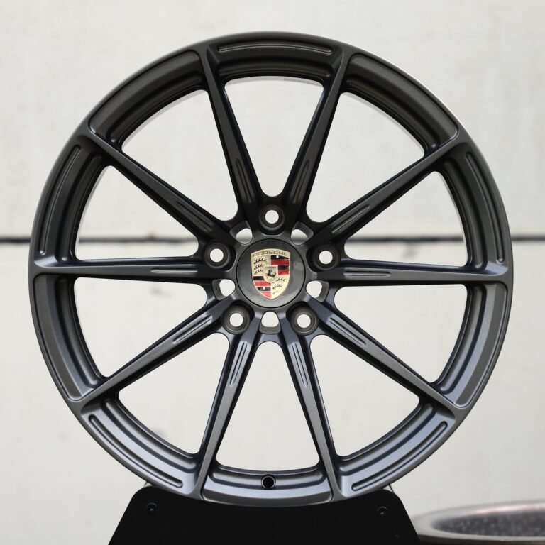 Кованые диски на Porsche Macan — Кованый диск — 10 спиц, серый