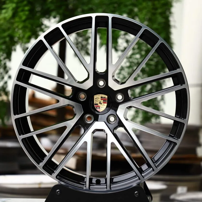 Porsche 911 wheels – Custom Finish 10 Y-Spoke Machined Face, front view