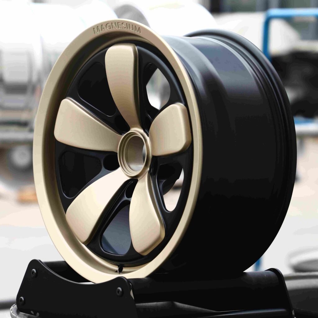 5x130 wheels – Porsche Style Custom Finish Center-Lock, side view