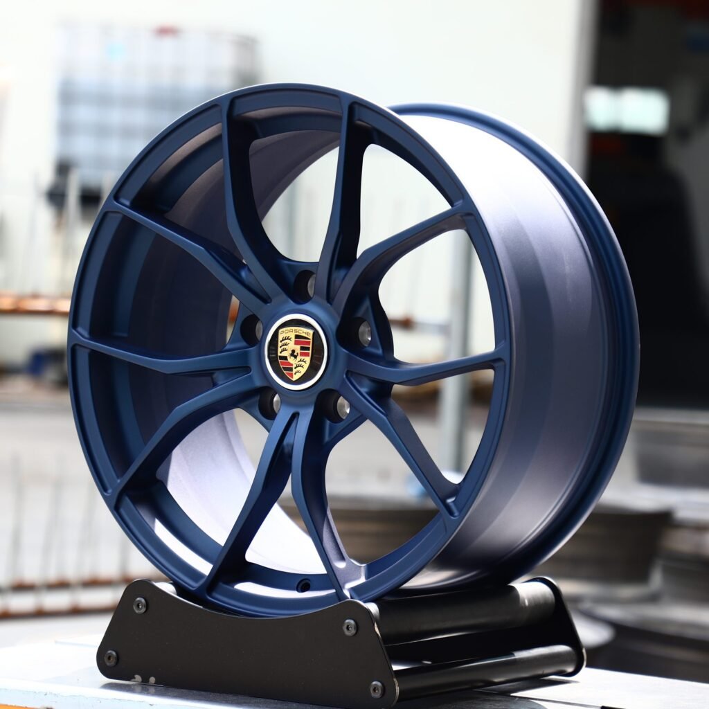 Porsche Style Custom Finish Petal Forged Wheels - Porsche 911 / Porsche Panamera Fitment (5-Lug) Monoblock forged wheel