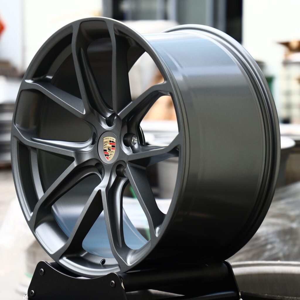 5x130 wheels – Gloss Black / Gunmetal / Gray Petal, side view