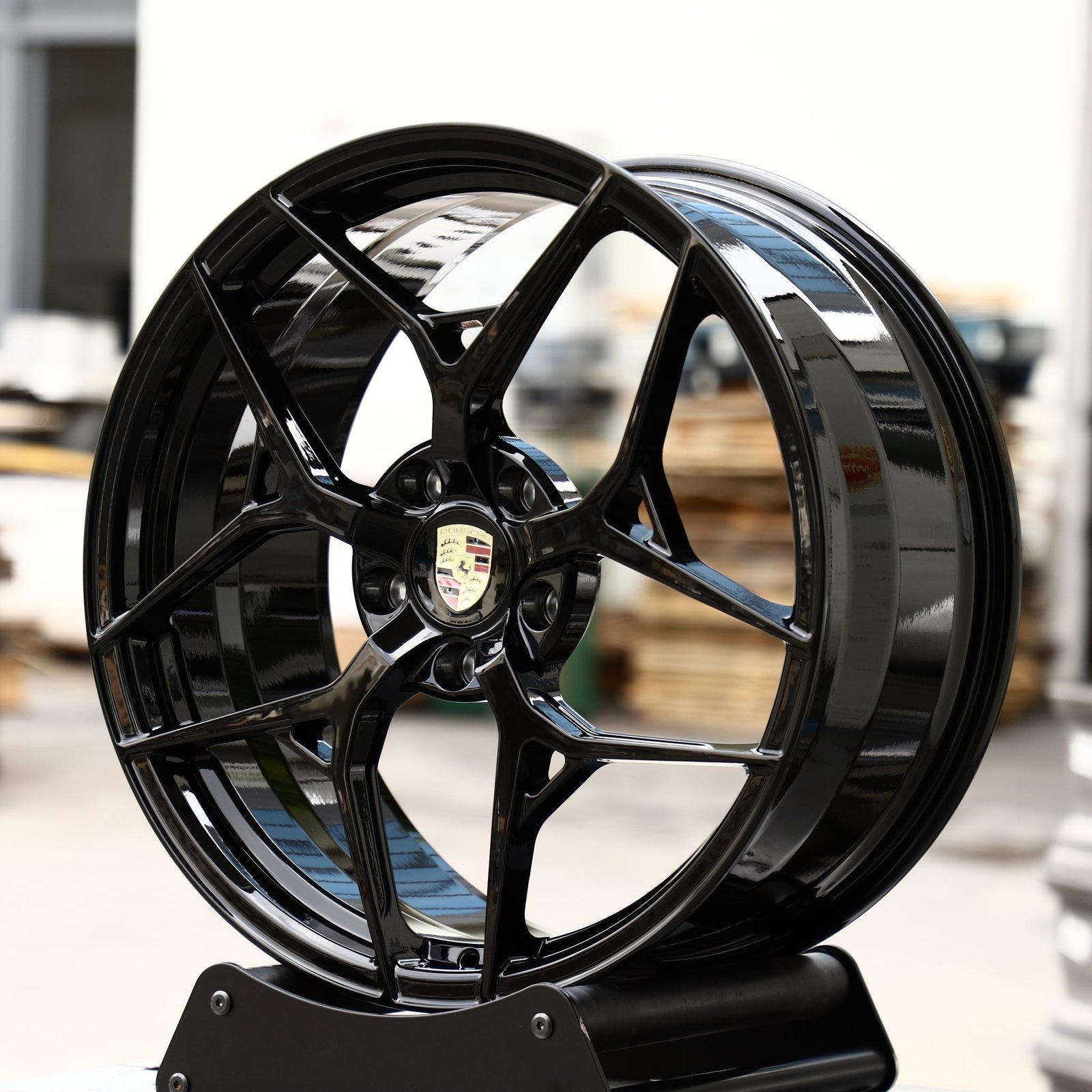Porsche 911 wheels – Gloss Black Split 5-Spoke, front view