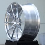 ANK-55552 — спицы крупным планом