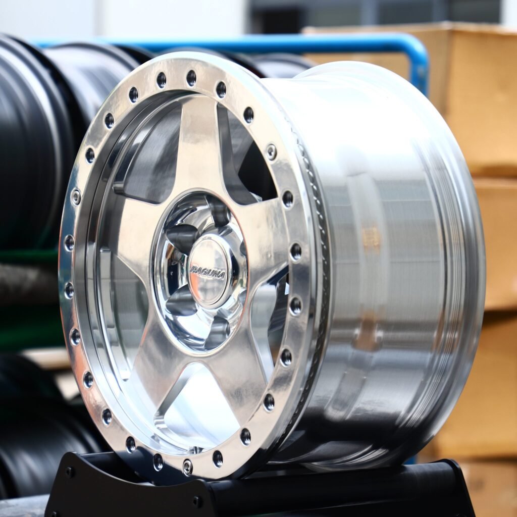 6x139.7 wheels – Mirror Polished 5-Spoke Beadlock (Raguna-Style), side view
