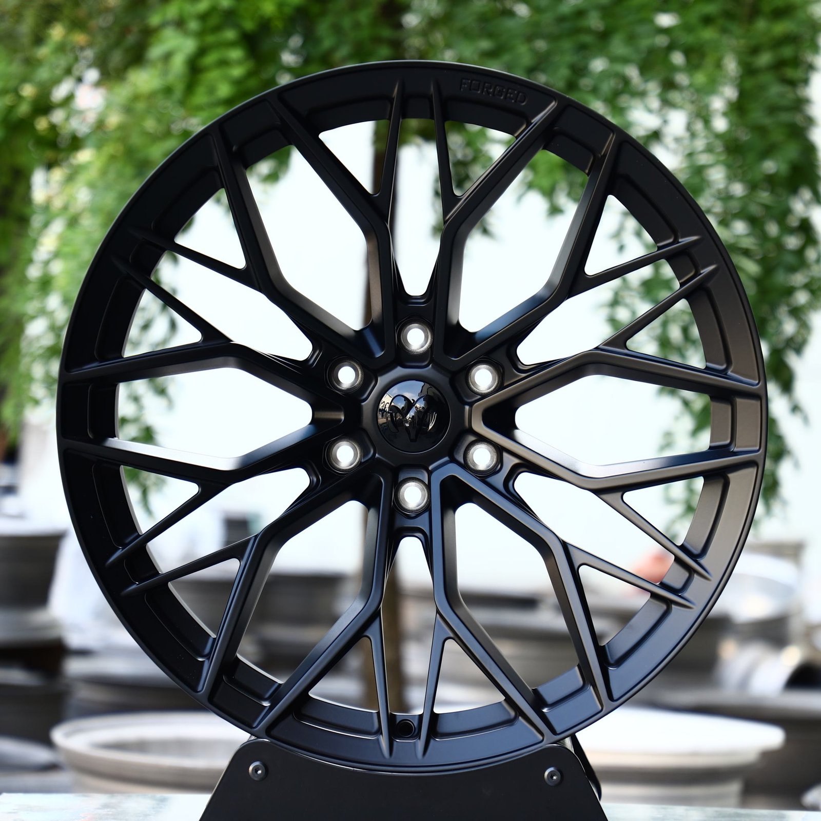 Ram 1500 wheels – Gloss Black Petal Concave (Ram OEM-Style), front view