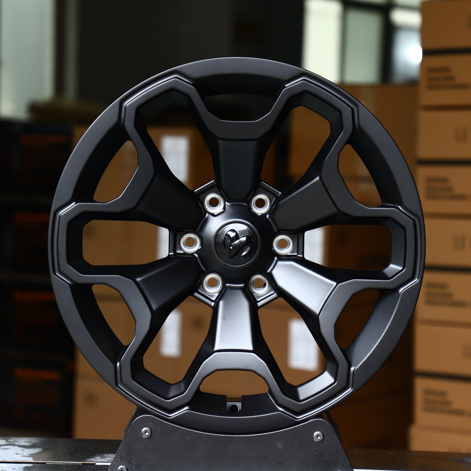 Ram 1500 wheels – Gloss Black Petal OE Replica (Ram OEM-Style), front view