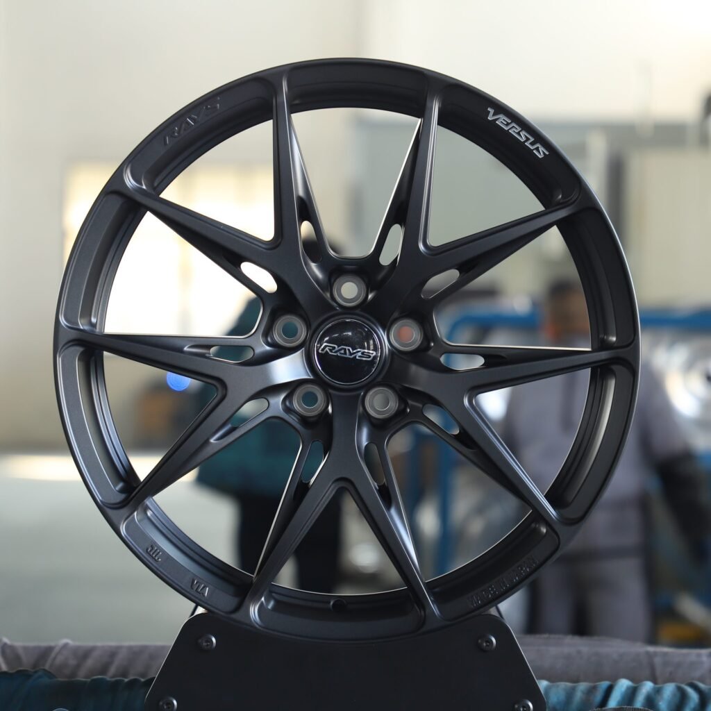 Nissan 370Z wheels – Rays Side-Milled Gloss Black 5 Y-Spoke, front view