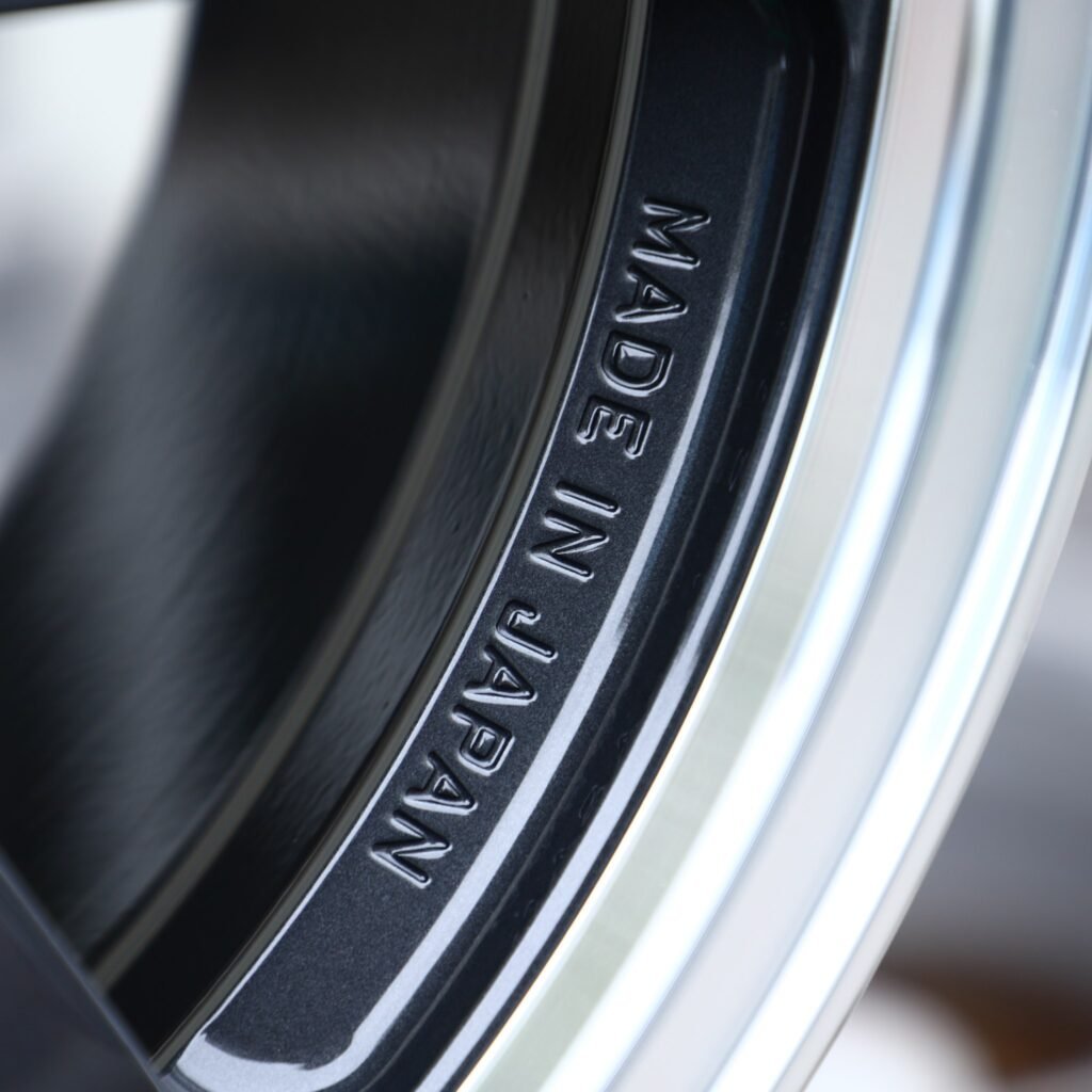 Toyota GR Supra wheels – Gunmetal 6-Spoke Polished Lip (Rays-Style), lip and barrel detail
