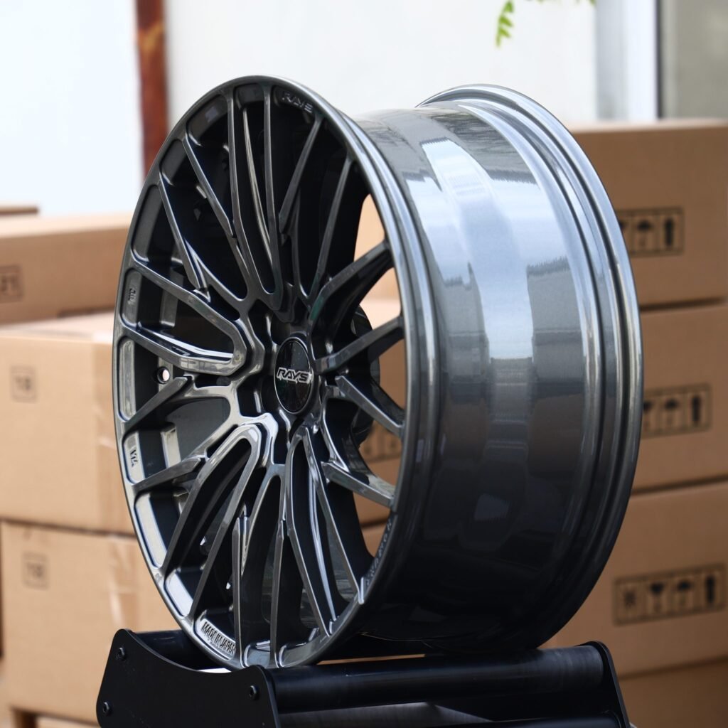 5x130 wheels – Gunmetal Mesh Multi-Spoke (Rays-Style), side view
