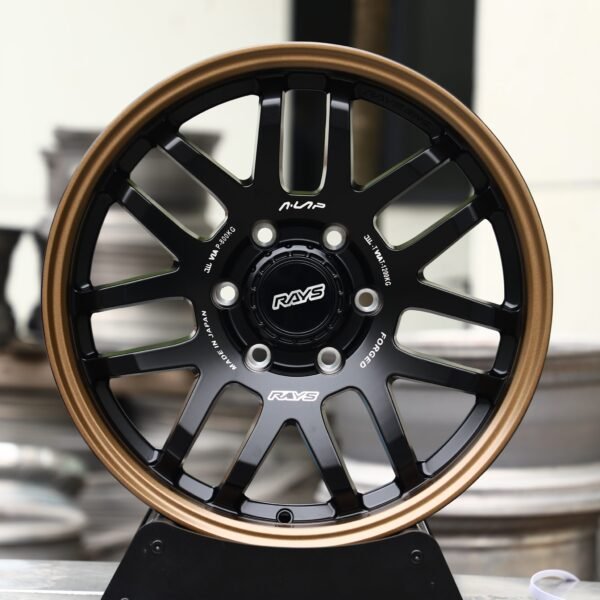 Ford F-150 wheels – Matte Black 12-Spoke Bronze Lip (Rays-Style), front view