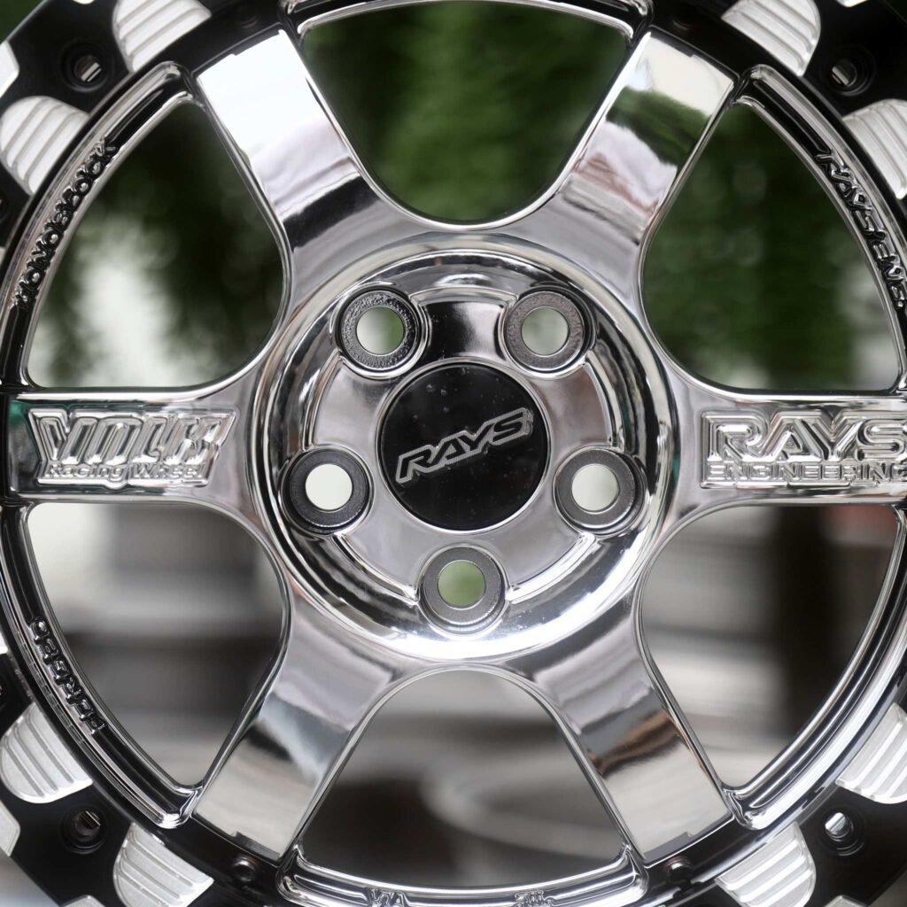 Subaru WRX wheels – Mirror Polished 6-Spoke Black-Ring Beadlock (Rays-Style), lip and barrel detail