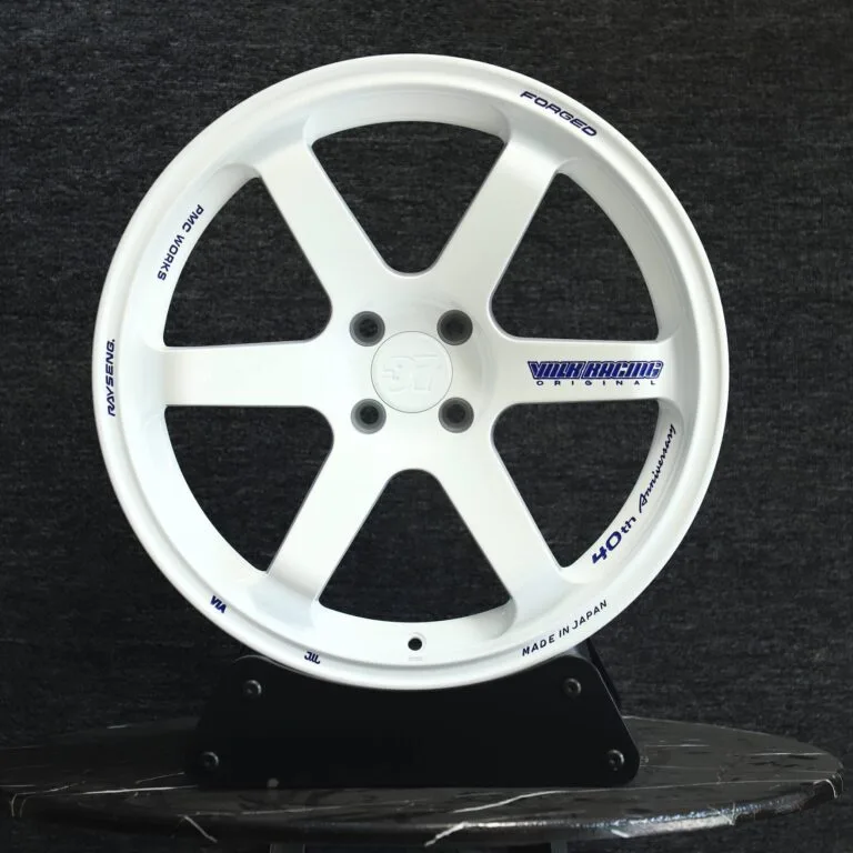 Rays TE37-Style Gloss White 6-Spoke Forged Wheels – Toyota GR86 / Subaru WRX, front view