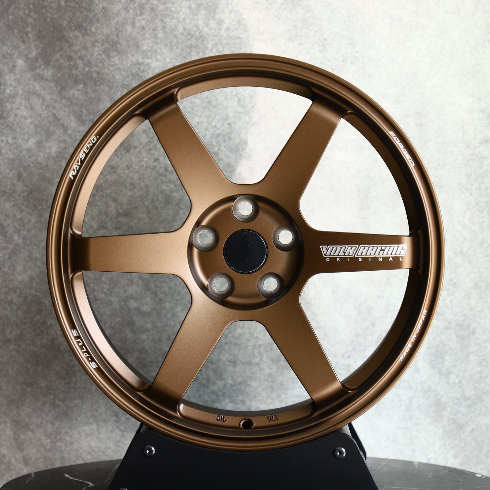Toyota GR86 wheels – Bronze 6-Spoke (Rays Volk Racing TE37-Style), front view