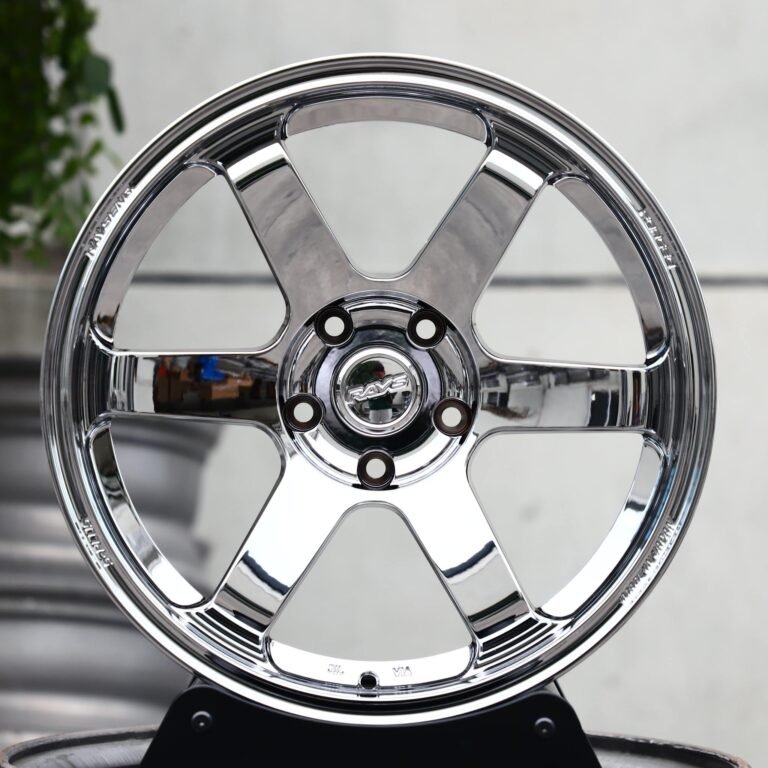 Toyota GR86 wheels – Chrome 6-Spoke (Rays Volk Racing TE37-Style), front view