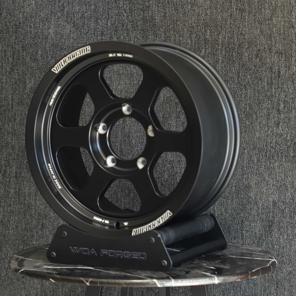 Chevrolet Silverado 1500 wheels – Rays Volk Racing Custom Finish 6-Spoke Deep Lip, lip and barrel detail