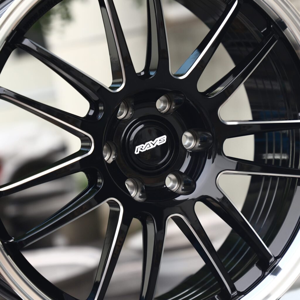 Subaru WRX wheels – Rays Volk Racing Gloss Black 14-Spoke Deep Lip Machined Face, lip and barrel detail