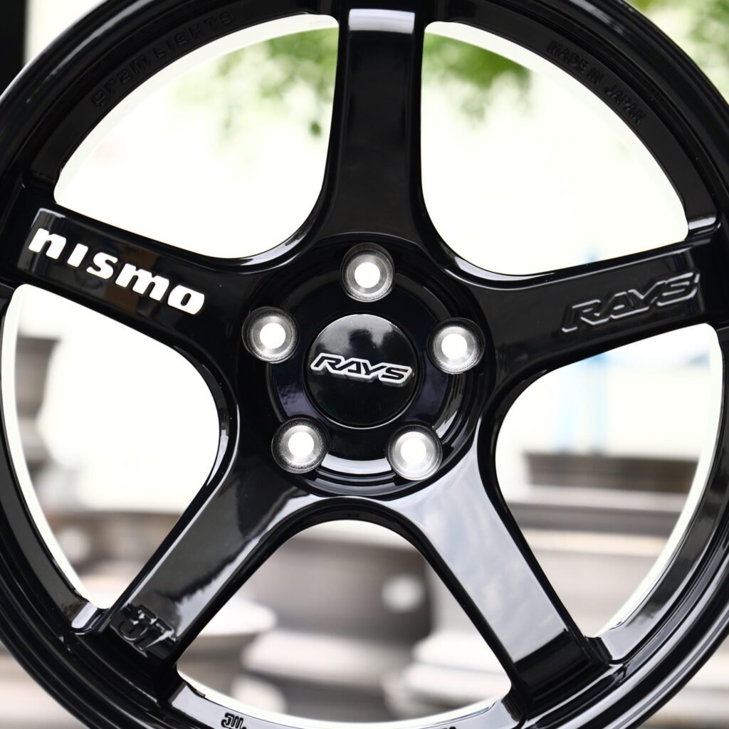 Subaru WRX wheels – Rays Volk Racing Gloss Black 5-Spoke, lip and barrel detail