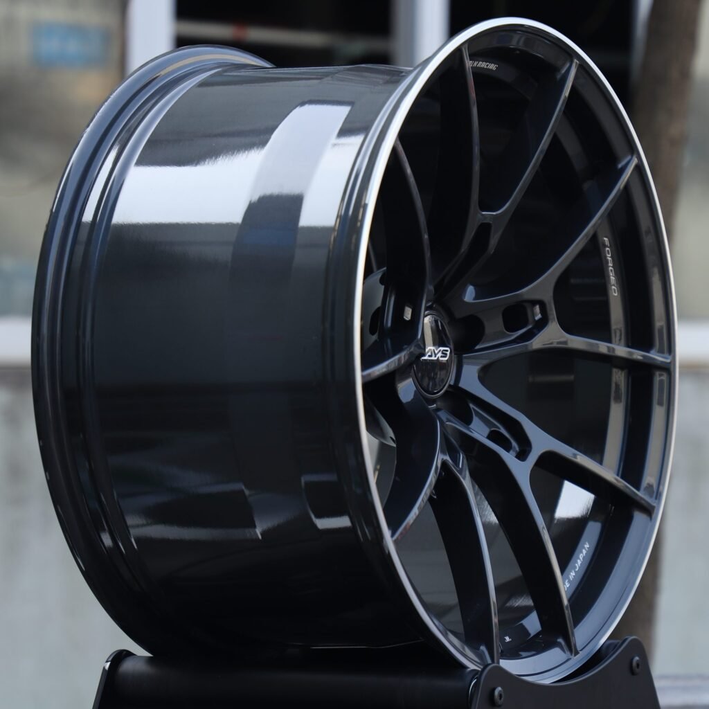 Subaru WRX wheels – Rays Volk Racing Gloss Black 5 Y-Spoke, lip and barrel detail