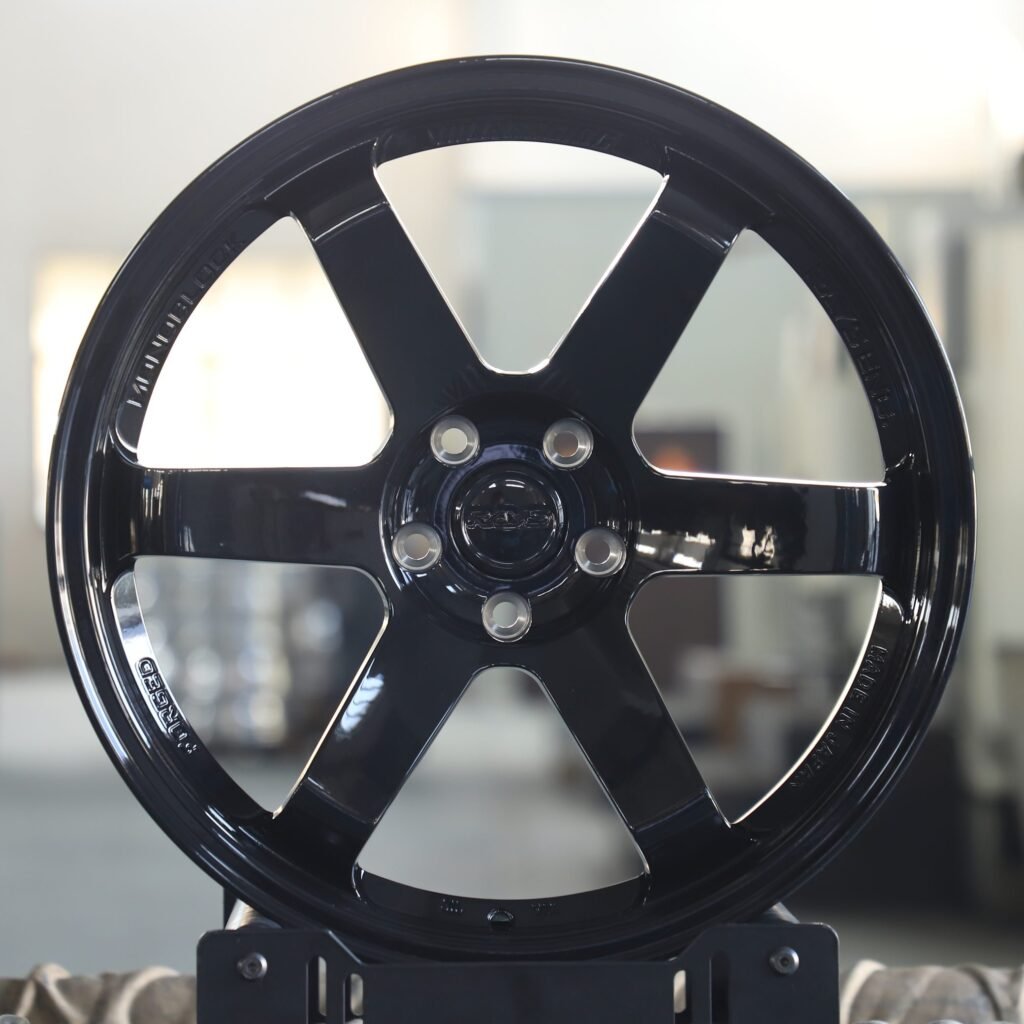Rays Volk Racing Gloss Black 6-Spoke Racing Forged Wheels – BMW M3 / Audi RS5 Fitment (5-Lug)