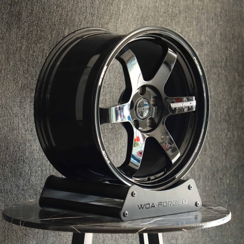 5x120 wheels – Gloss Black 6-Spoke (Rays Volk Racing TE37-Style), side view