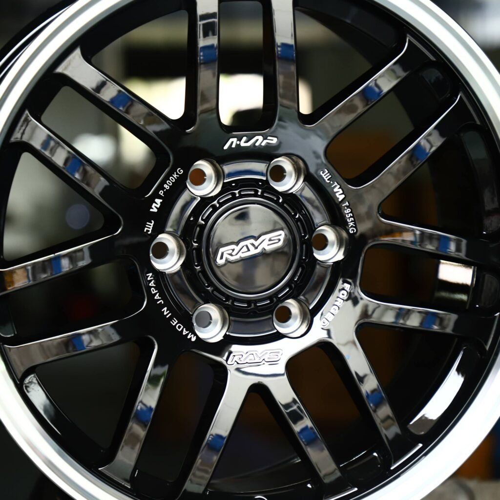 Rays Volk Racing Gloss Black 7 Y-Spoke Deep Lip Off-Road Forged Wheels - Toyota 4Runner / Toyota Tacoma Fitment (6-Lug) view 4
