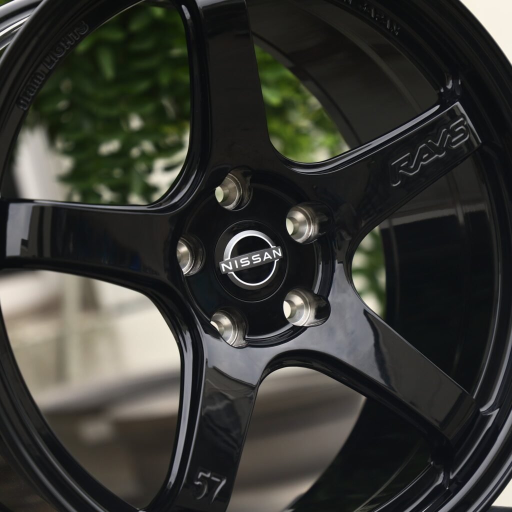 Subaru WRX wheels – Rays Volk Racing Gloss Black Custom, lip and barrel detail