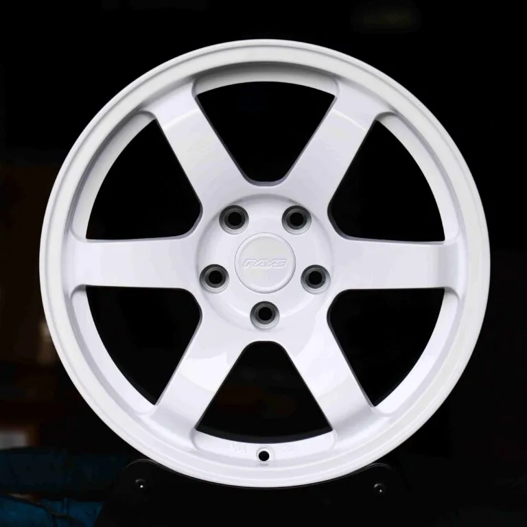 Toyota GR86 wheels – Gloss White 6-Spoke Racing (Rays Volk Racing TE37-Style), front view